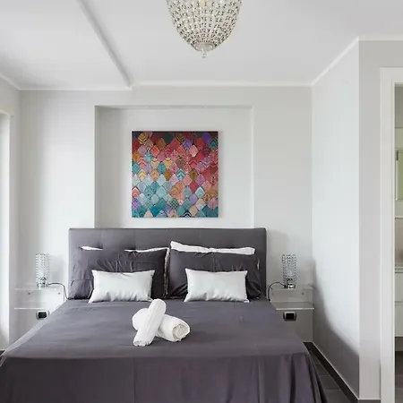 Penthouse 40 In Trastevere With Seasonally Jacuzzi Apartment