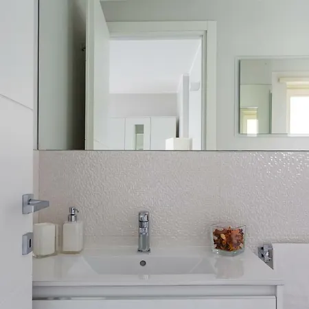 Penthouse 40 In Trastevere With Seasonally Jacuzzi Apartment