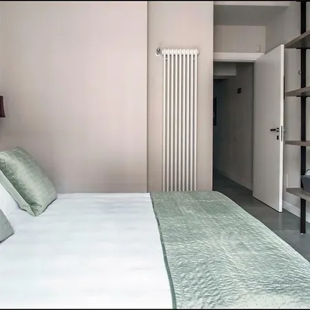 Moma Apartment