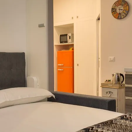 Many Days Apartment *
