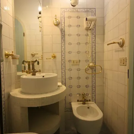 أندريانا 2*