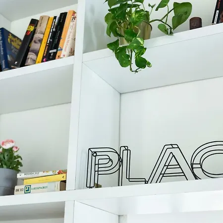 Cozy Campo De Fiori Apartment