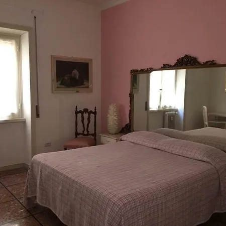 La Casa Di Chiara Apartment