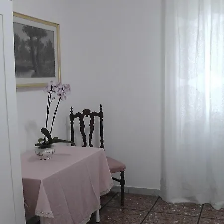 La Casa Di Chiara Apartment
