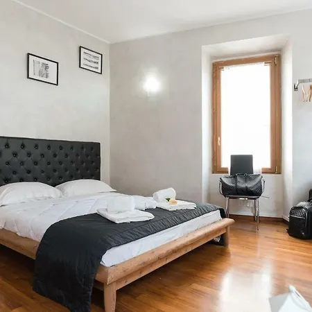 Rhome Guest house