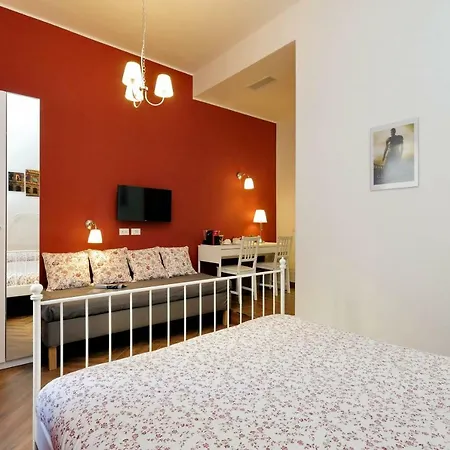 Domus Ponte Milvio רומא
