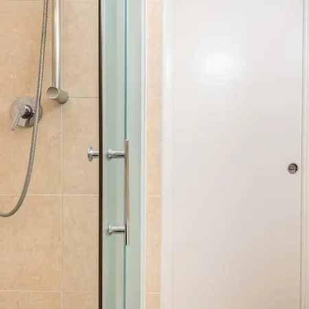 Sistina House Style X 6 * Rom