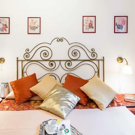 Sistina House Style X 6 Apartment Rom