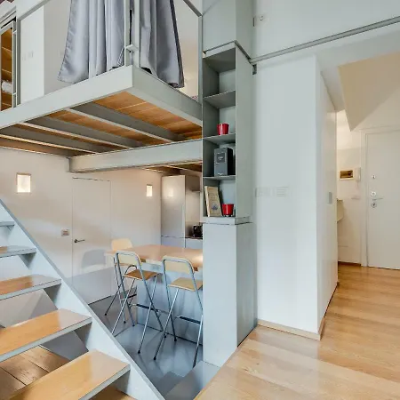 Loft In Trastevere Apartment *