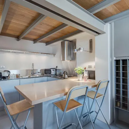 Loft In Trastevere Apartment