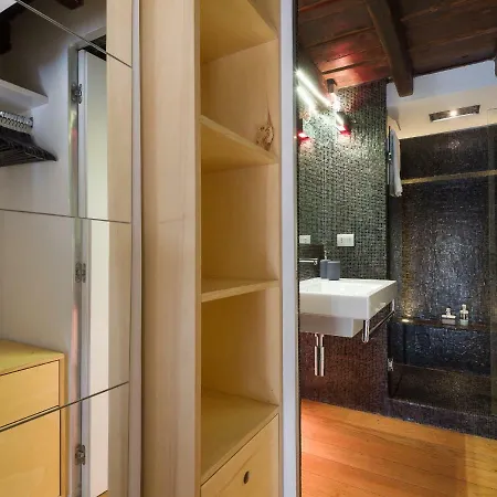 Apartment Loft In Trastevere