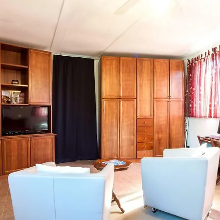 Mons Aureus Holiday home