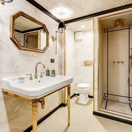 Luxurious Loft Facing The Pantheon * Rome