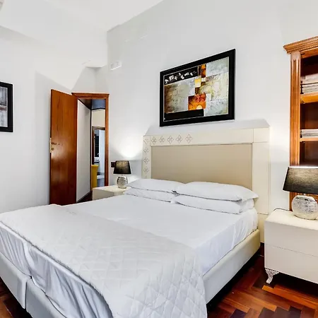 National Apartment *