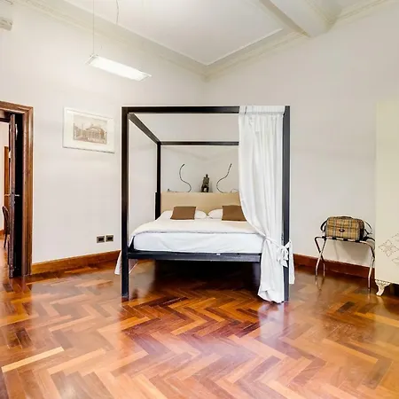 National Apartment *