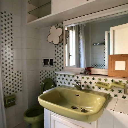 Alliata Bronner Villa Roma