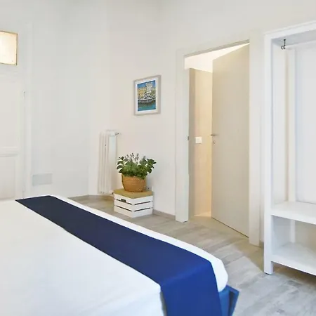 Pompeo Magno White Luxury Apartment