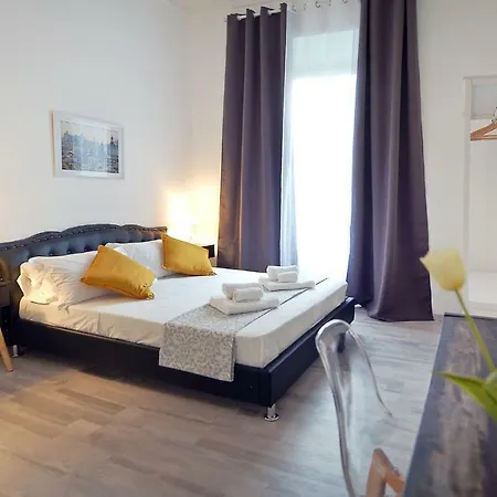 Pompeo Magno White Luxury Apartment Rome
