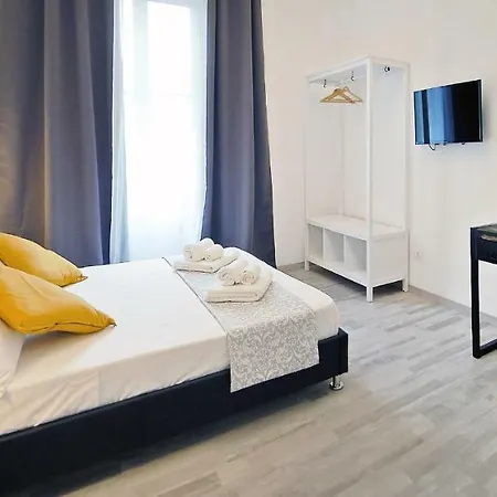 Apartment Pompeo Magno White Luxury *