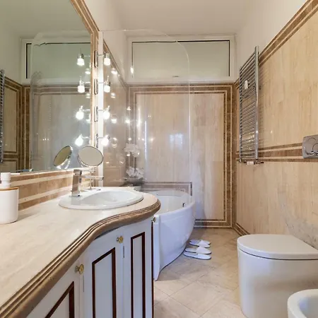 Presidential Penthouse Navona Apartment