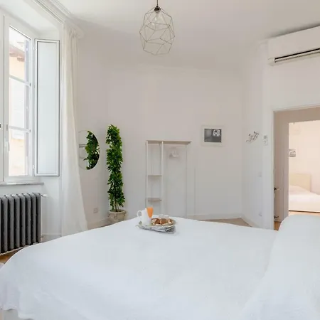 Presidential Penthouse Navona Rome
