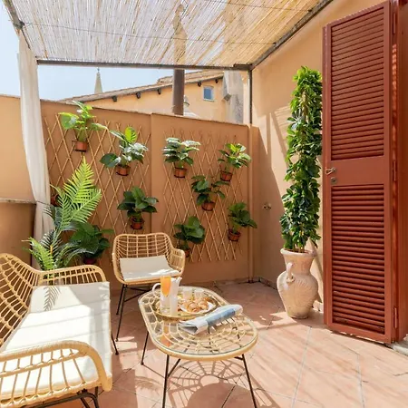 Presidential Penthouse Navona Apartment