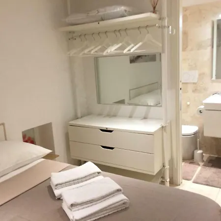 Apartment Mini Flat