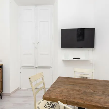 Domus Trastevere Apartment Rome