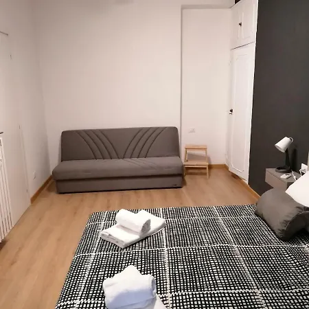Chroma Italy - Doctor House Rome