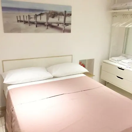 Mini Flat Apartment *