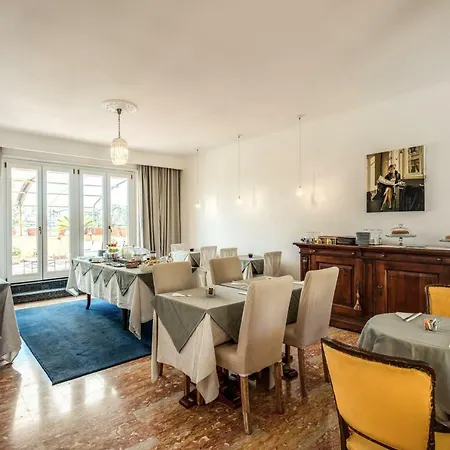Comfort Astoria Palace 3*