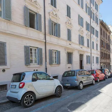 In Marco Aurelio Apartment Rome