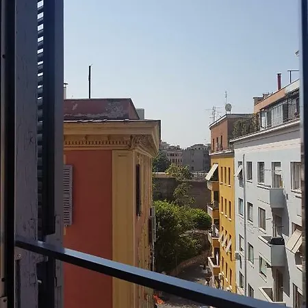 Guest house Lele San Lorenzo Rome