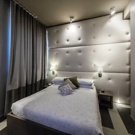 Private Luxury 2* Rome