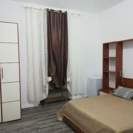 Bed & Breakfast Mamacri' *