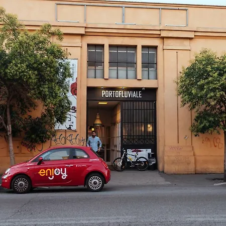 Hostel Backpackers Piramide *