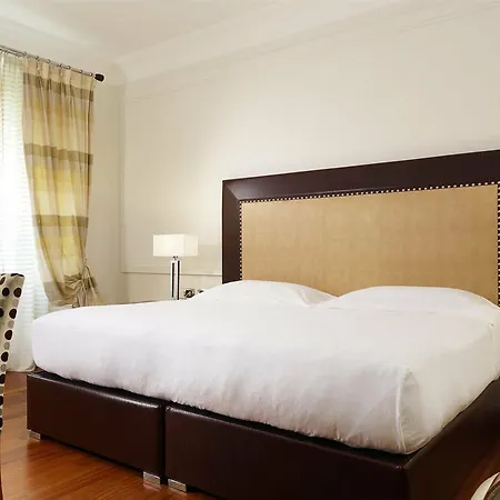 Hotel Deco 4*