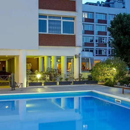Capannelle 4* Rome