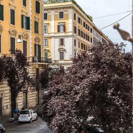 Apartment Da Lorenzo Agli Scipioni Rome