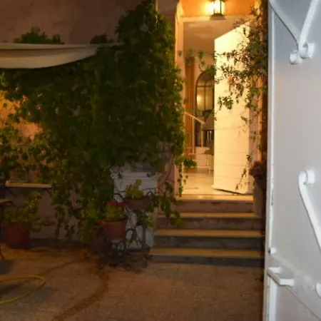 Apartment Elegant Attic With Terrace 1 Mt Subway. Nidoluisa Rome
