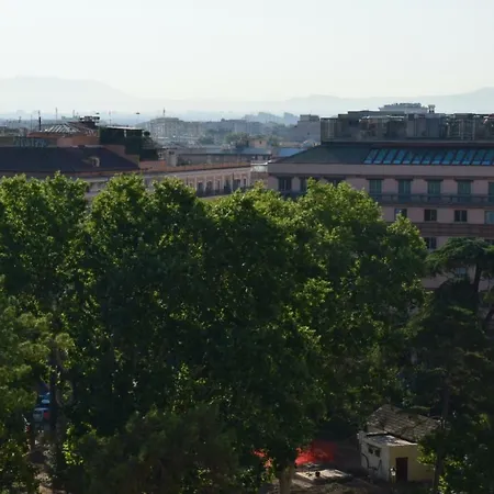 Elegant Attic With Terrace 1 Mt Subway. Nidoluisa Apartment Rome