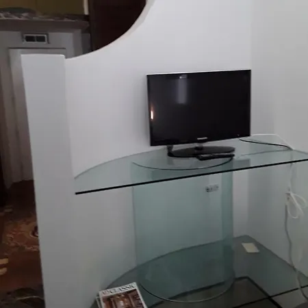 Apartment Vecchia House Rome