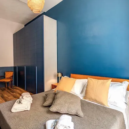 Trastevere Vintage 2 Bedroom 2nd Floor Apartment Rome