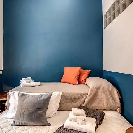 Trastevere Vintage 2 Bedroom 2nd Floor Apartment