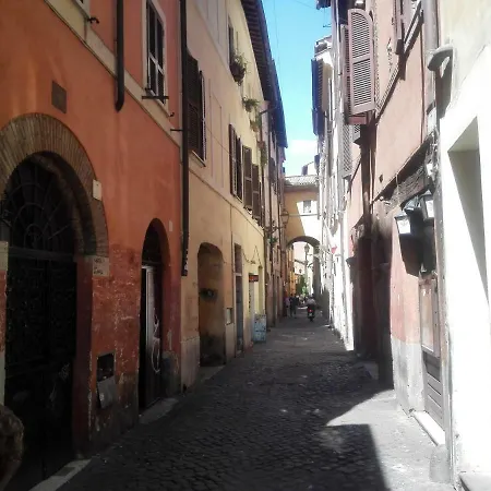 Delizioso A Campo De' Fiori Apartment
