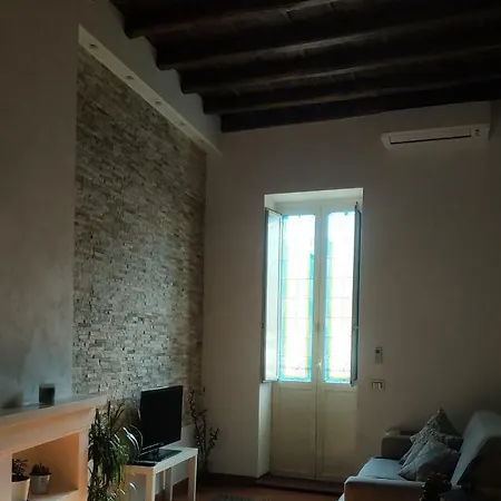 Holidays In Trastevere Apartment Rome