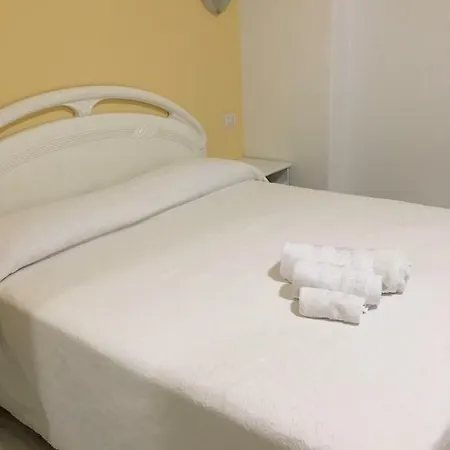 La Casa Di Chiara Apartment *