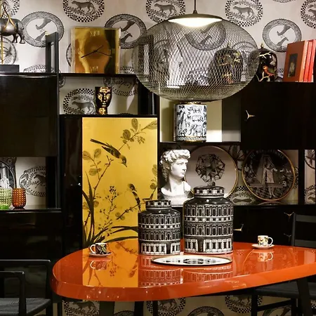 Отель Leon's Place In 4*