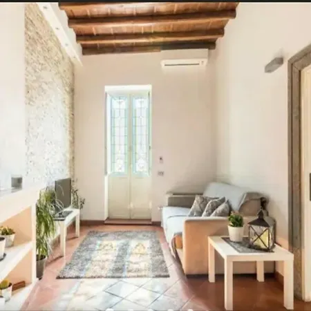 Holidays In Trastevere Apartment Rome
