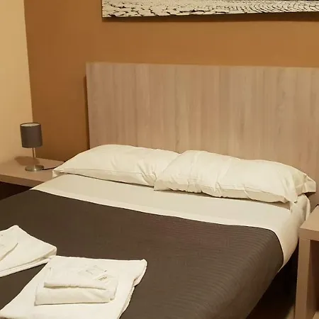Mosaic Central Guest House 3*